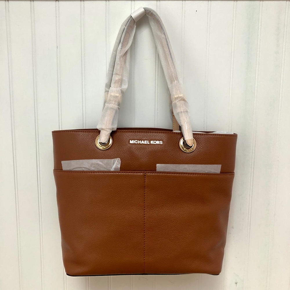 Michael Kors Bedford Pocket Tote Acorn NWT